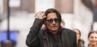 «Ebenezer: A Christmas Carol»: Ποιοι ηθοποιοί θα βρεθούν δίπλα στον Τζόνι Ντεπ