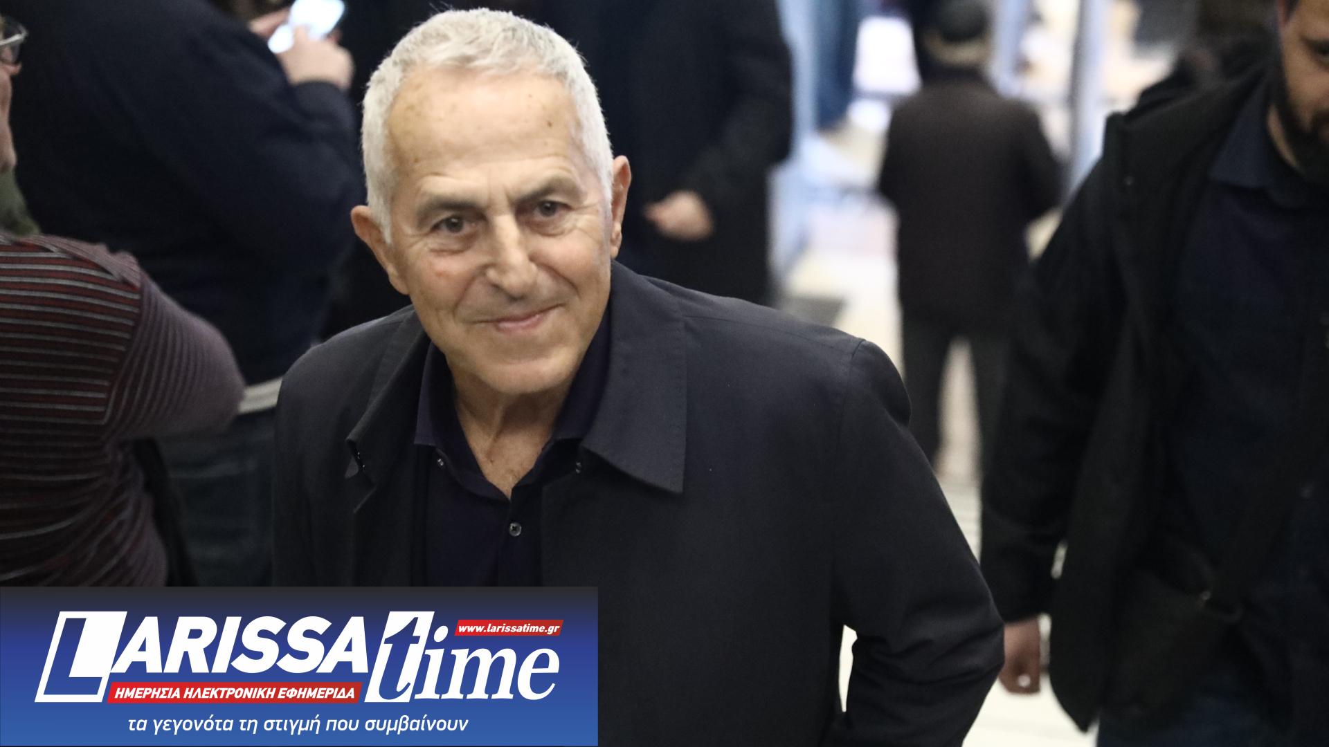 Στο φουαγέ του «Παλλάς» – Ποιοι έδωσαν το «παρών» στην παρουσίαση του βιβλίου Τσίπρα [εικόνες]-28