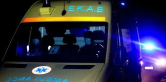 Σοβαρό τροχαίο στην Ηλεία: Δύο αυτοκίνητα συγκρούστηκαν μετωπικά