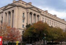 Στη δημοσιότητα 11.000 αρχεία για την υπόθεση Έπσταϊν από το αμερικανικό υπουργείο Δικαιοσύνης