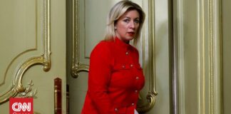 «Αργή αλλά σταθερή πρόοδο» στις ειρηνευτικές συνομιλίες ΗΠΑ – Ουκρανίας βλέπει η Μόσχα