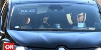 Ο Σαρκοζί περιγράφει τη ζωή του στη φυλακή: «Το γκρι χρώμα κυριαρχούσε, έγραφα με στυλό και χαρτί»