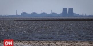 Εκτός λειτουργίας ο πυρηνικός σταθμός στη Ζαπορίζια – Ρωσικό πλήγμα στο σιδηρόδρομο κοντά στο Κίεβο