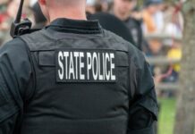 ΗΠΑ: Πυροβολισμοί στο Ντέλαγουερ – Νεκροί αστυνομικός, αλλά και ο ύποπτος της επίθεσης