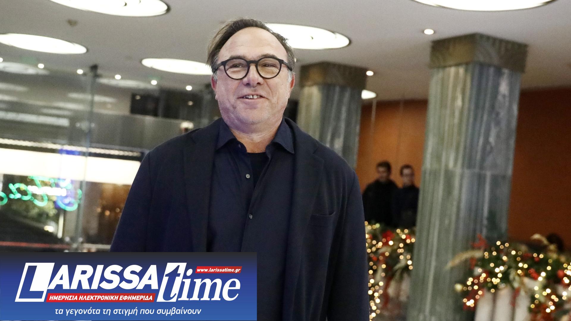 Στο φουαγέ του «Παλλάς» – Ποιοι έδωσαν το «παρών» στην παρουσίαση του βιβλίου Τσίπρα [εικόνες]-16