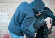 Ηλεία: 16χρονος έπεσε θύμα ξυλοδαρμού από συνομήλικό του