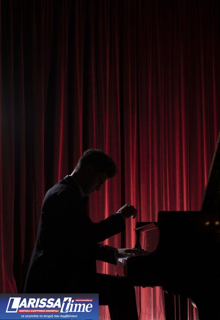 Αλέξανδρος Κυριακόπουλος: Ο νεαρός Έλληνας πιανίστας που χτίζει τη νίκη αθόρυβα στην άλλη άκρη του Ατλαντικού