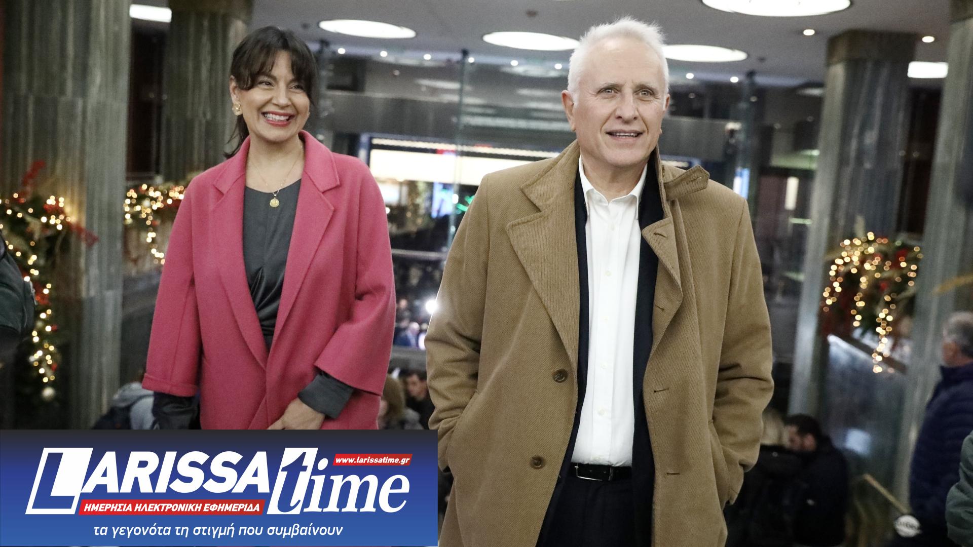 Στο φουαγέ του «Παλλάς» – Ποιοι έδωσαν το «παρών» στην παρουσίαση του βιβλίου Τσίπρα [εικόνες]-10