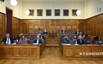 Πολλά «μποφόρ» στην Εξεταστική για τον ΟΠΕΚΕΠΕ