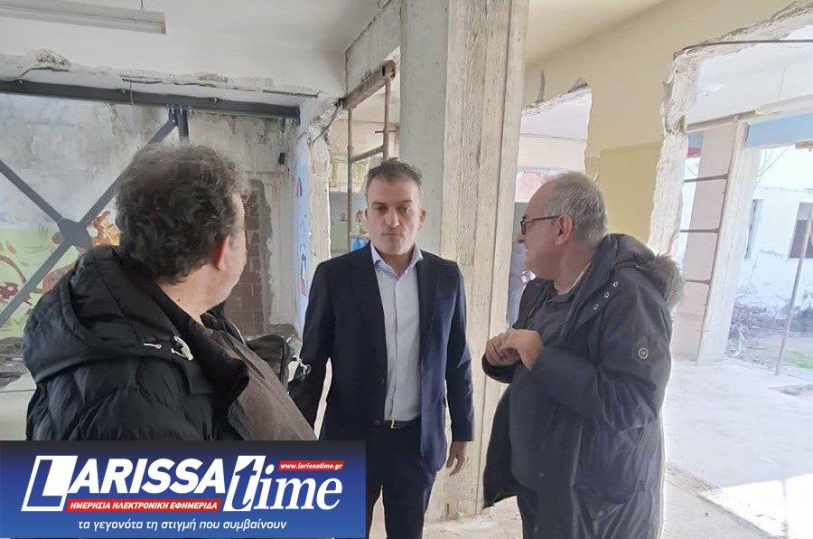 Στιγμιότυπο από την επίσκεψη στην Παιδική Στέγη