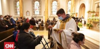 Ισπανία: Η Καθολική Εκκλησία συμφώνησε να αποζημιώσει θύματα σεξουαλικής κακοποίησης από ιερείς