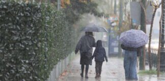 Καιρός: Ισχυρές βροχές, καταιγίδες και θυελλώδεις άνεμοι σήμερα