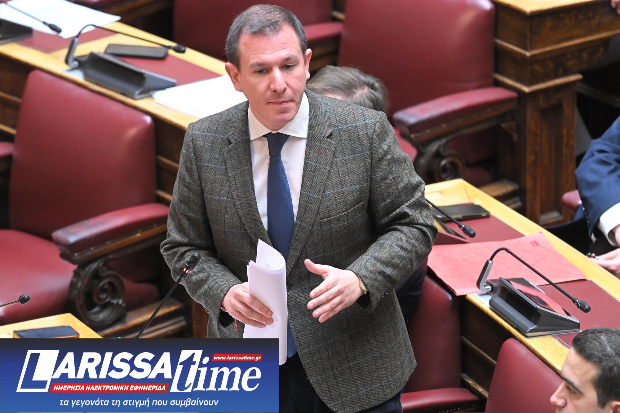 Θεωρείο: Αντιδράσεις για την κίνηση της Κεφαλογιάννη-1