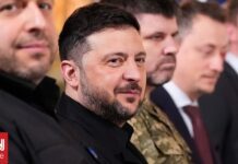 Το «αγκάθι» του Ντονμπάς δυναμιτίζει την Τριμερή στο Αμπου Ντάμπι για την Ουκρανία