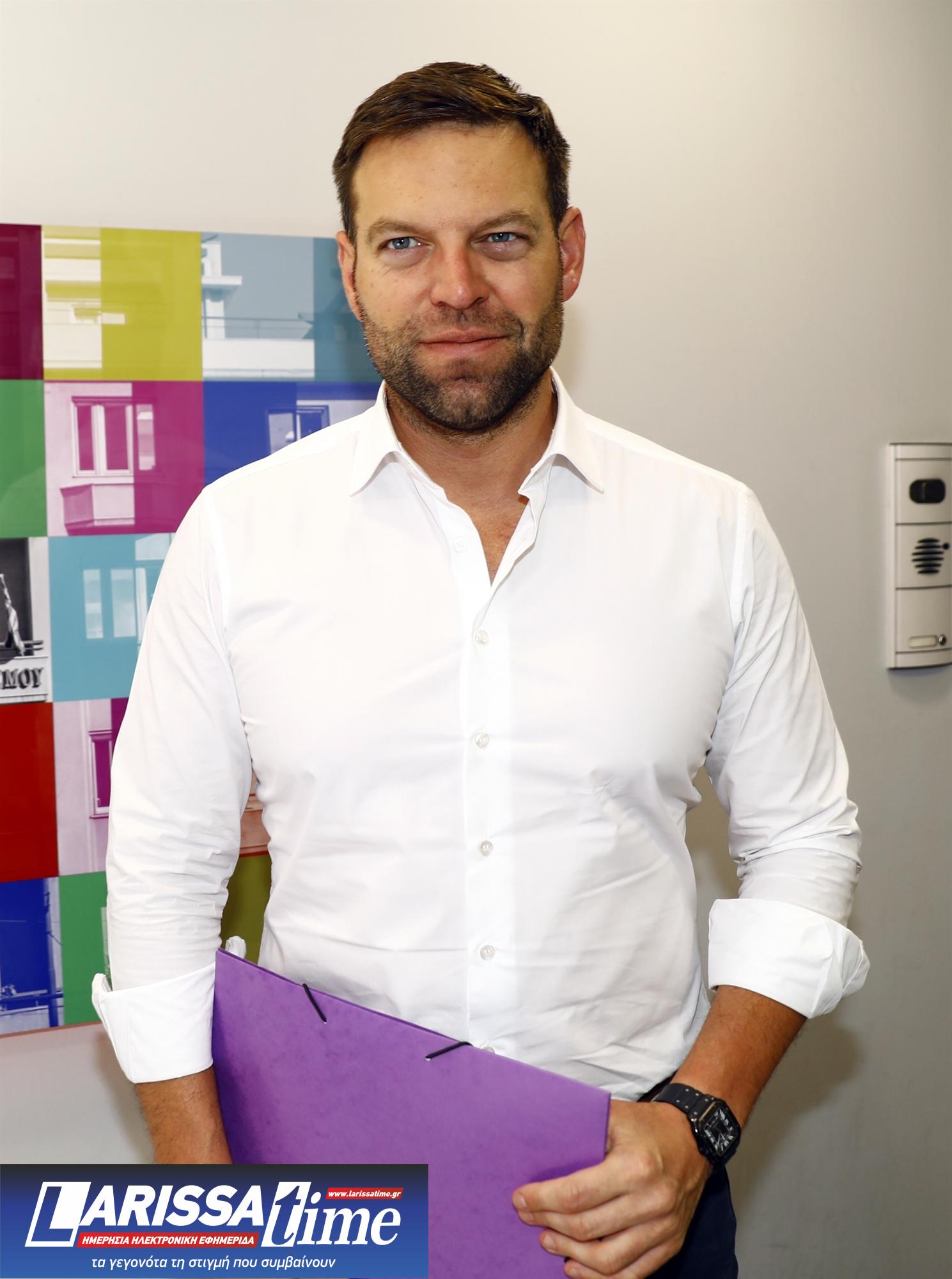 Θεωρείο: Εκτός Μαξίμου ο Ανεστίδης-1