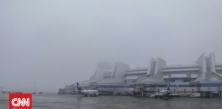 ΚΟΣΜΟΣ
Επαναλειτουργούν τα αεροδρόμια Βουδαπέστης, Πράγας, Μπρατισλάβας – Αναμένονται καθυστερήσεις