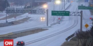 ΗΠΑ – κακοκαιρία: Σε κατάσταση εκτάκτου ανάγκης 20 πολιτείες, άδεια ράφια στα σούπερ μάρκετ