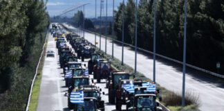 Αγρότες: Στις σήραγγες των Τεμπών έφτασαν τα τρακτέρ – Ξεκινά ο 48ωρος αποκλεισμός