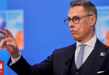 Φινλανδία: Επιθεώρηση σε πλοίο ύποπτο για πρόκληση βλάβης σε υποθαλάσσιο καλώδιο