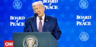 Ντόναλντ Τραμπ: Mεγάλη δύναμη του αμερικανικού στρατού κινείται προς το Ιράν