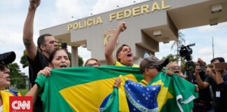 Βραζιλία: Κεραυνός έπεσε σε διαδήλωση υποστηρικτών του Μπολσονάρου – Τουλάχιστον 30 τραυματίες