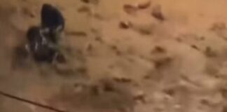 Κακοκαιρία: Δύο άνδρες έσωσαν μία άλλη γυναίκα στη Γλυφάδα κοντά στο σημείο της τραγωδίας