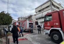 Λαμία: Στο νοσοκομείο με αναπνευστικά προβλήματα ένας ηλικιωμένος έπειτα από φωτιά στο σπίτι του