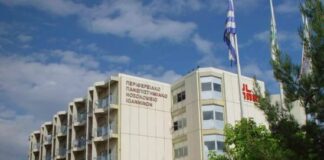 Στο νοσοκομείο 65χρονος που τραυματίστηκε σε τροχαίο με την μηχανή του στην Πρέβεζα