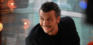 Ο Ιωάννης Παπαζήσης αναστατώνει την οικογένεια Στεφανίδη