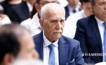 Ο πολιτικός κόσμος αποχαιρετά τον Γιώργο Παπαδάκη