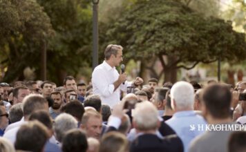 Η μυστική δημοσκόπηση του Μαξίμου: Χάνει επαγγελματίες και κερδίζει συνταξιούχους