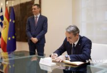 Εντός και Εκτός: Μητσοτάκης για Γροιλανδία από τη Μαδρίτη