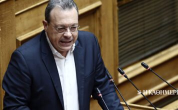 Πυρά Φάμελλου στην κυβέρνηση για τα εργατικά δυστυχήματα