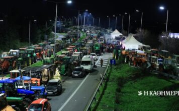Κυβερνητικές πηγές σε αγρότες: Η προϋπόθεση για διάλογο και ο «χάρτης» των μπλόκων
