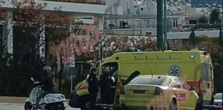 Τροχαίο με σύγκρουση ασθενοφόρου και ταξί στο Χίλτον