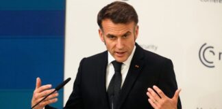 «Δεν πιστεύω σε μία διεθνή τάξη που συνοψίζεται σε μία σχέση δυνάστη και βασάλου», λέει ο Μακρόν