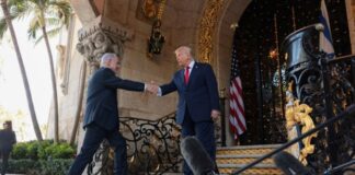 «Το Ιράν δεν θα αποκτήσει πυρηνικά όπλα ή πυραύλους», λέει ο Τραμπ – Συνάντηση με Νετανιάχου μια μέρα νωρίτερα