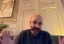 Rotterdam 2026: O Volkan Üce μιλά για τη ζωή και το θάνατο… ανάμεσα σε δύο χώματα