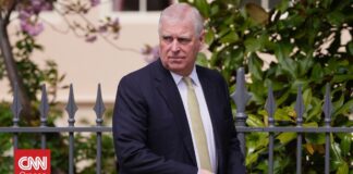 Ο πρώην πρίγκιπας Άντριου μετά τη σύλληψή του χάνει και το «νησί» του στον Καναδά