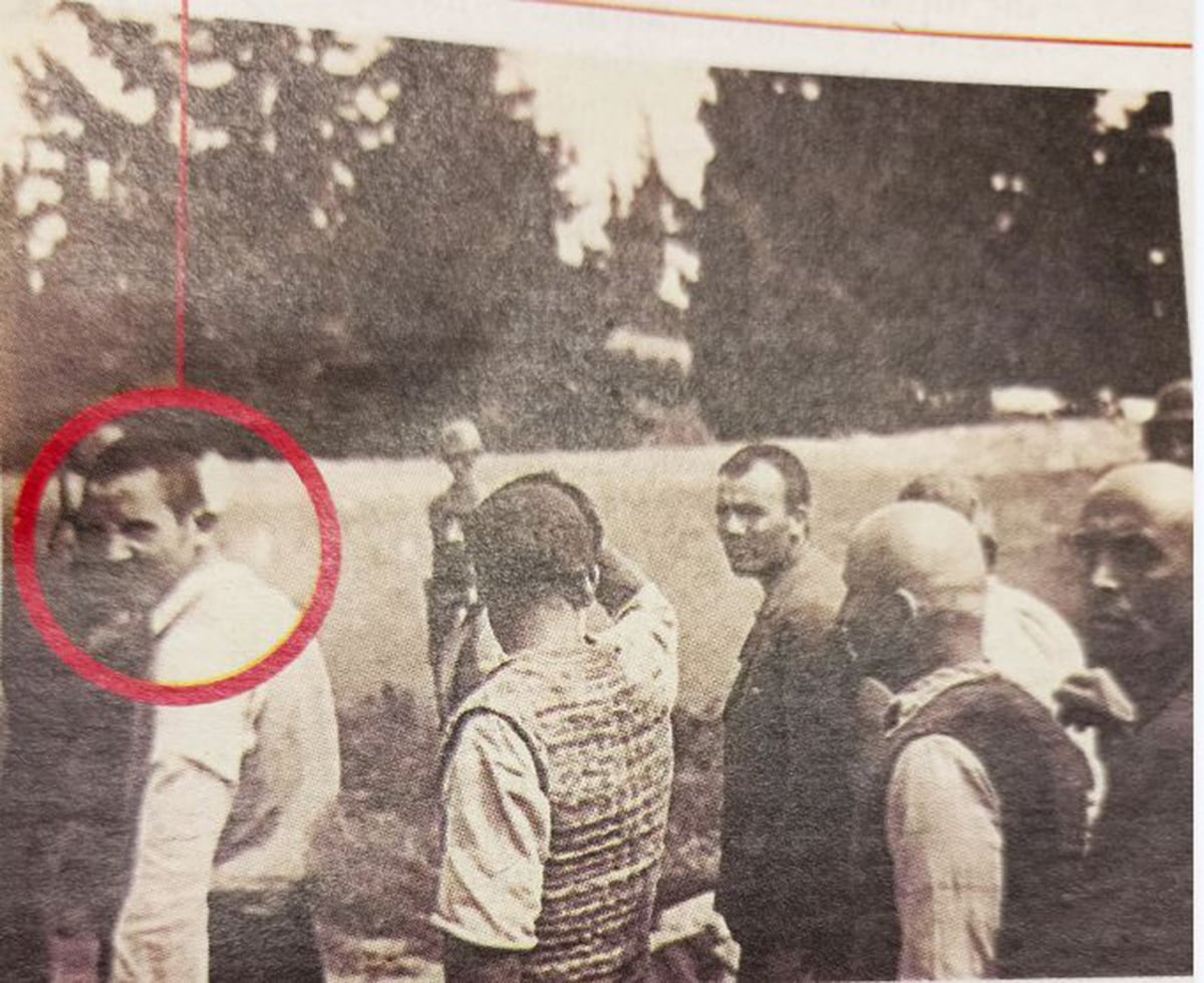 Φωτογραφία - ντοκουμέντο από την Καισαριανή - Ο Ηλίας Ρίζος