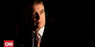 Σκάνδαλο Έπσταϊν: Συνελήφθη ο πρώην πρίγκιπας Άντριου στην κατοικία του