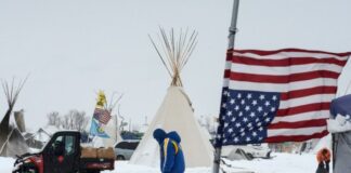 Βόρεια Ντακότα: Επιδικάστηκε αγωγή 345 εκατ. δολαρίων υπέρ εταιρείας αγωγού πετρελαίου, ενάντια στη Greenpeace