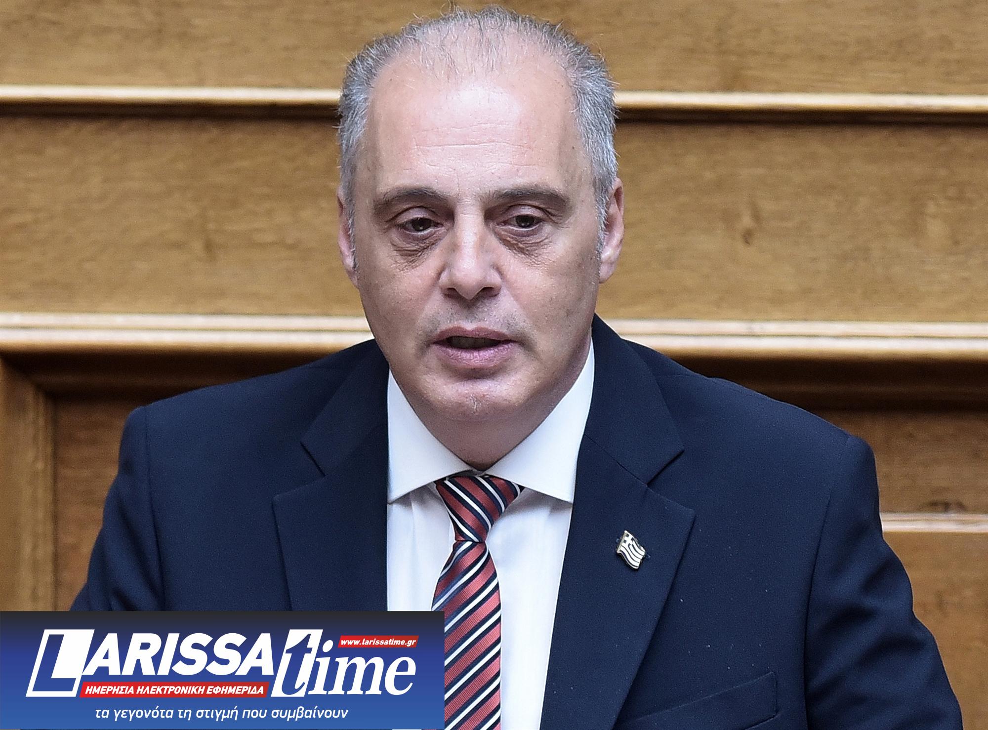 Εντός και Εκτός: Συναγερμός στην αντιπολίτευση-1