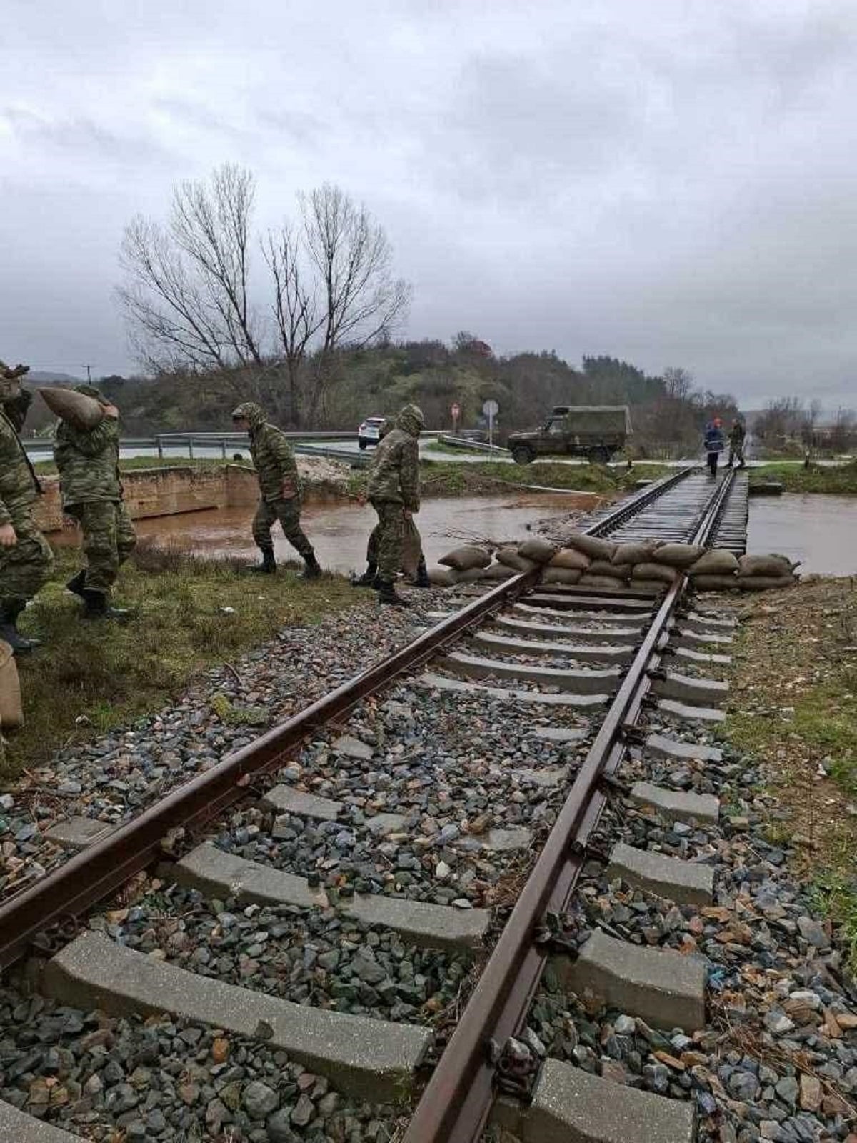 Έβρος, Στρατός, αναχώματα
