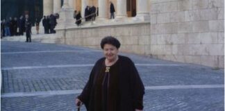 Πέθανε η κορυφαία σκηνογράφος και ενδυματολόγος Ιωάννα Παπαντωνίου