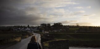 Η Ιρλανδία εφαρμόζει μόνιμο πρόγραμμα βασικού εισοδήματος για καλλιτέχνες