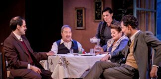 «Η δεξιά, η αριστερά και ο κυρ-Παντελής» σε σκηνοθεσία Στ. Φασουλή στο Θέατρο Εταιρείας Μακεδονικών Σπουδών