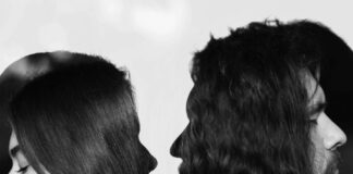 «Οι πιο επικίνδυνες μορφές ελέγχου δεν επιβάλλονται. Δίνονται ως φροντίδα» | Alain de Botton