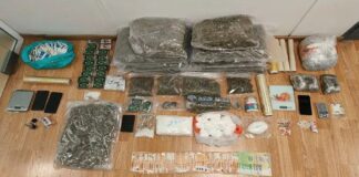 Τρεις συλλήψεις για ναρκωτικά στην Αττική