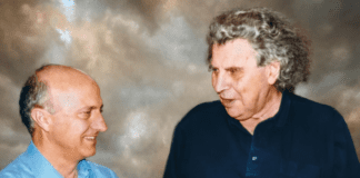 Θεσσαλονίκη: Ο δημοσιογράφος Γιώργος Λογοθέτης παρουσιάζει το βιβλίο του «Ο ΠΑΓΚΟΣΜΙΟΣ Μίκης Θεοδωράκης» στο Βαφοπούλειο